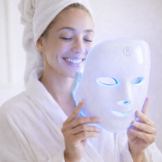 Máscara facial LED